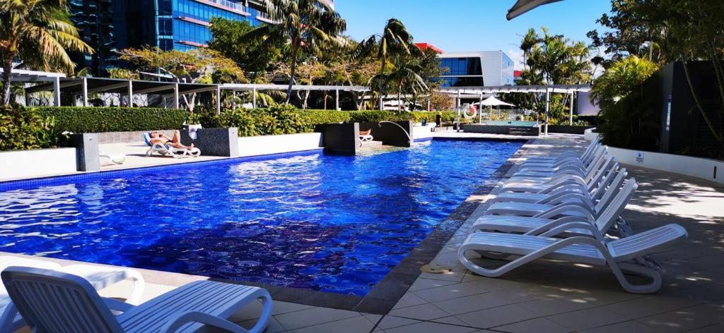 Three-Bedroom Apartment With Amazing View Near Surfers Paradise Gold Coast Extérieur photo