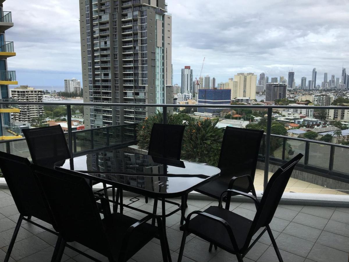 Three-Bedroom Apartment With Amazing View Near Surfers Paradise Gold Coast Extérieur photo